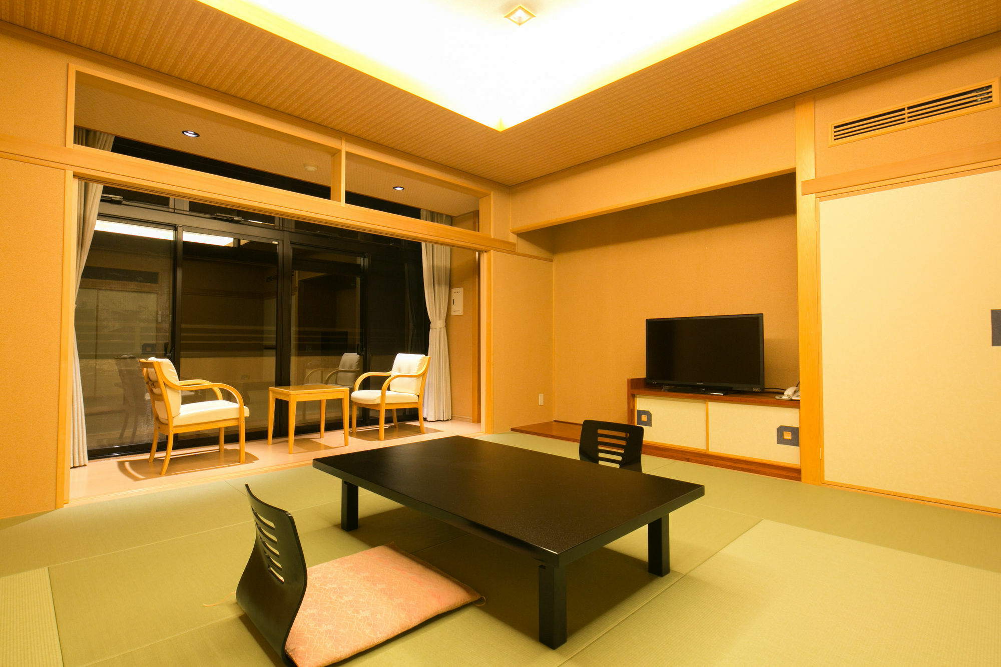 Yugawara Mizunokaori Hotell Eksteriør bilde